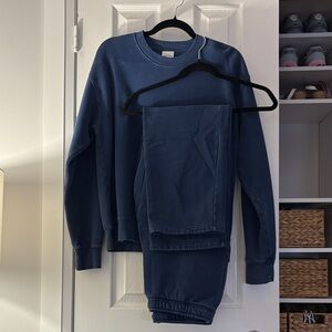Aritzia sweatfleece set